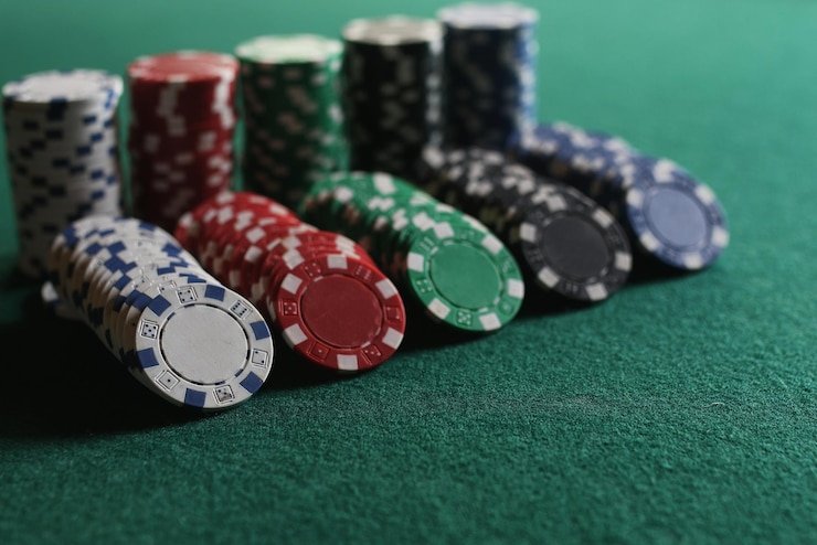 Simbol Double Fortune di layar gelap